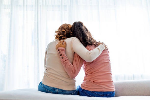 pola asuh remaja, anak makin nekat, orang tua mengontrol anak, parenting anak remaja, cara menghadapi anak susah diatur, komunikasi dengan remaja, remaja memberontak, mengasuh anak dengan kepercayaan, batasan sehat parenting, psikologi anak remaja